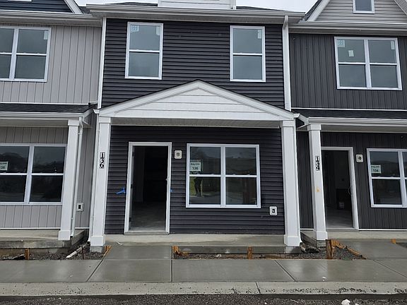 2nd image of 142 Front Ridge Cir