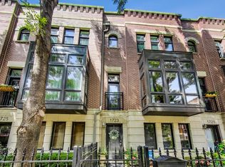 1723 W Surf St #44, Chicago, IL 60657
