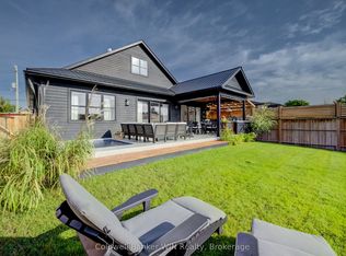 420 Wellington St E, Wellington North, ON N0G2L4