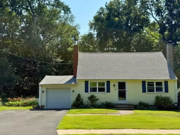 23 Cedar Road, Clinton, CT 06413