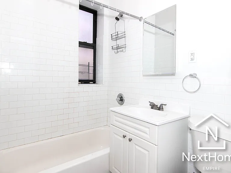 30-78 34th St #3D — Photo 5