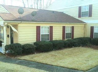 1308 Surrey Ln SW, Marietta, GA 30008