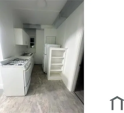 511 Maple Ave #8 — Photo 8