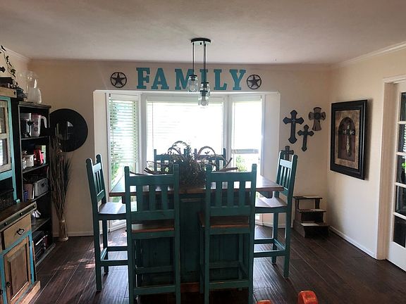 5th image of 2734 Fair Oaks Cir
