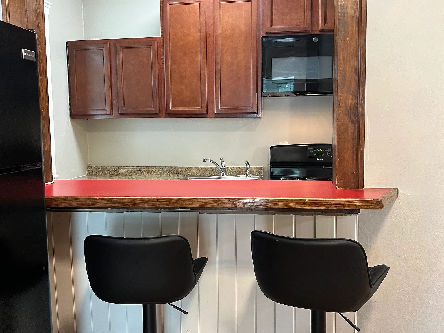 2 bed, 645 sqft, $1,995 — Photo 4