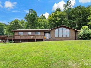 35 Sunset Dr, Marion, NC 28752