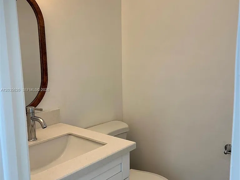 802 NW 87th Ave #321 — Photo 28