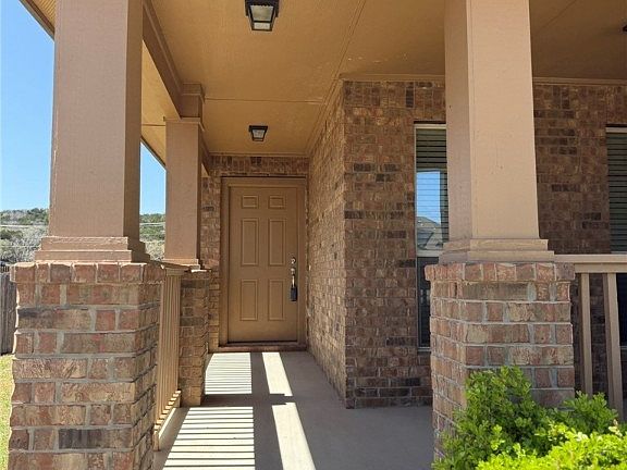 3rd image of 5402 Katy Creek Ln
