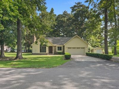 4845 Forest Dr., Loris, SC, 29569