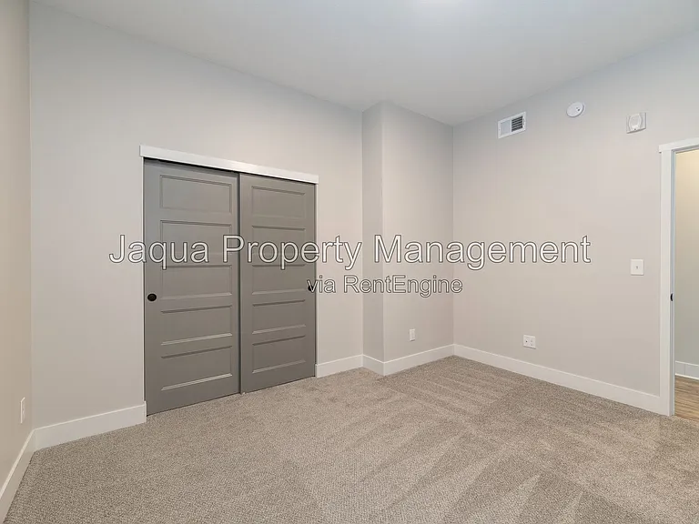 335 Center St #204 — Photo 8
