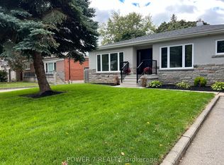 145 Earlton Rd, Toronto, ON M1T2R8