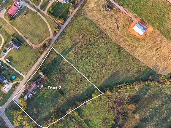 2nd image of 2 Old Niles Ferry Dr