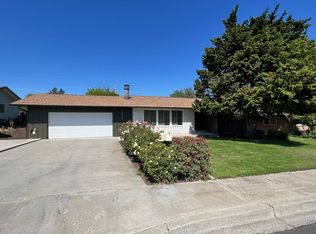 1524 4th St, Wenatchee, WA 98801