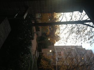 5565 Seminary Rd, Falls Church, VA 22041