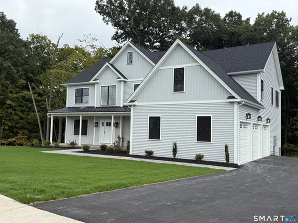 15 Melrose Drive, Cheshire, CT 06410
