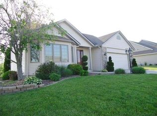 212 Old Bog Rd, Avilla, IN 46710