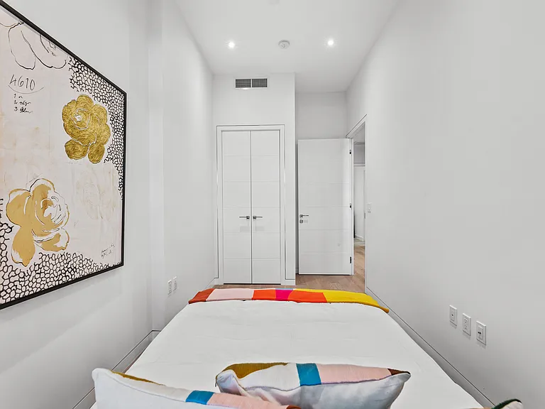 324 W 108th St #11 — Photo 16