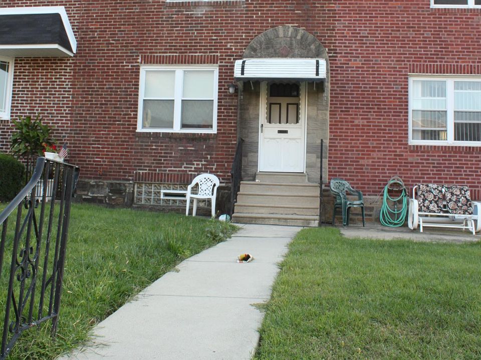 1st image of 3028 Longshore Ave