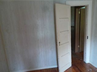 112 Franklin St, Elkin, NC 28621