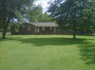 7060 Holts Store Rd, Burlington, NC 27215