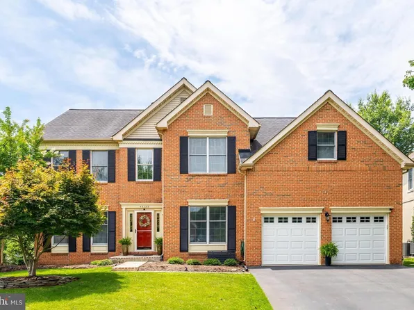 43799 Abbott Pl, Ashburn, VA 20147