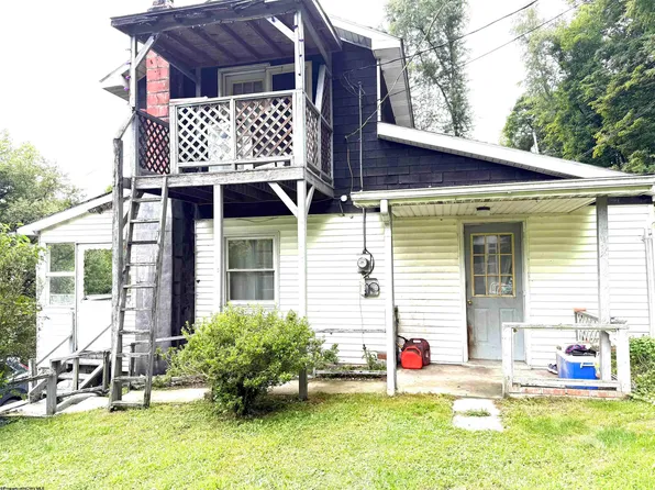 107 National Ln, Morgantown, WV 26501