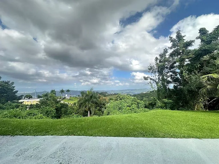 Aguas Buenas 5.9 795 Sector Garay — Photo 12