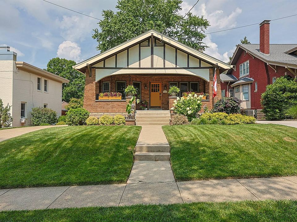 1st image of 1035 N Fort Thomas Ave