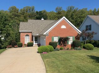 524 E Parkway Blvd, Aurora, OH 44202