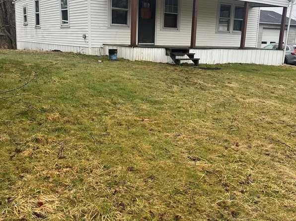 100/102 Alley Ct, Beaver, WV 25813