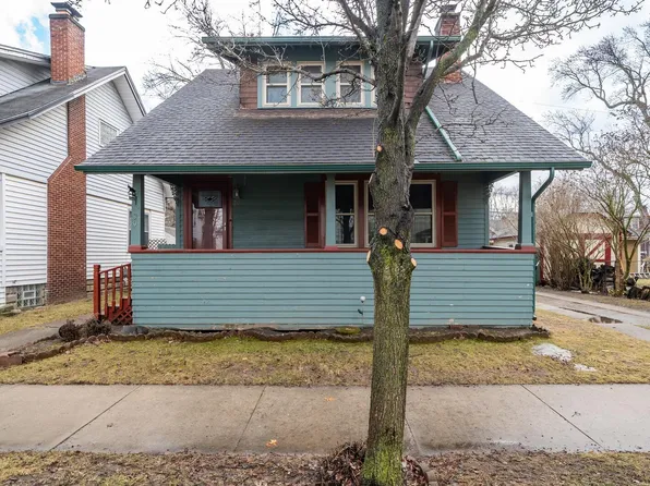 39 Ferrin Pl, Mount Clemens, MI 48043