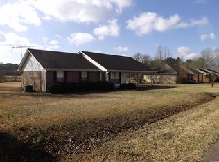 1805 Birchwood Dr, Beebe, AR 72012