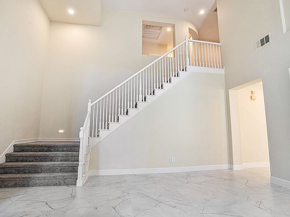 3rd image of 1617 Windemere Dr