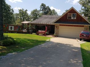 300 Mountain Crest Rd, Mountain View, AR 72560