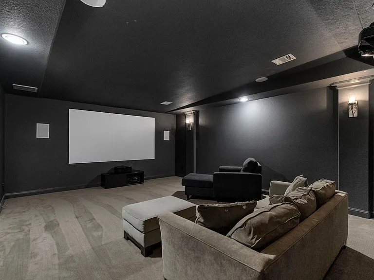 39 Quiet Vista Dr — Photo 35