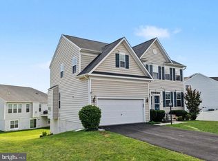 15801 Aerial View Rd, Woodbridge, VA 22193