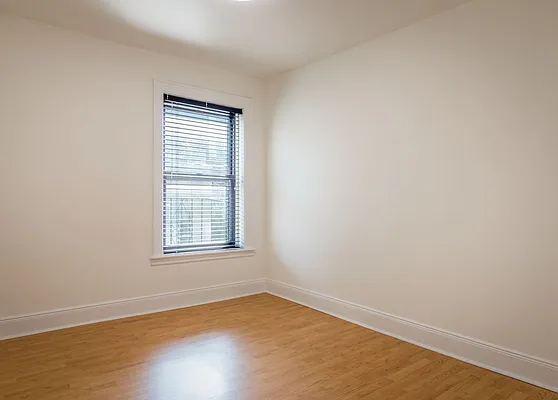 Rented by Bold New York | media 24