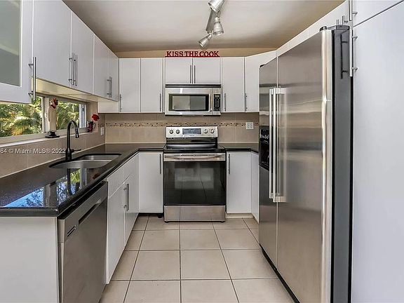 3rd image of 5631 Simms St