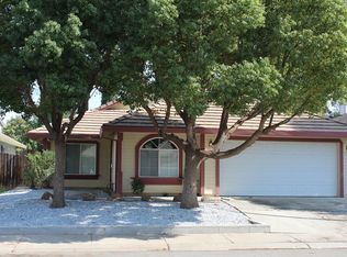 551 Willowbrook Dr, Yuba City, CA