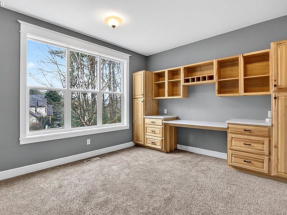 4th image of 13286 SW Maplecrest Ct