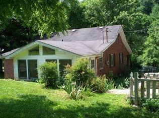 480 Smokey Branch Ln, Whitleyville, TN 38588