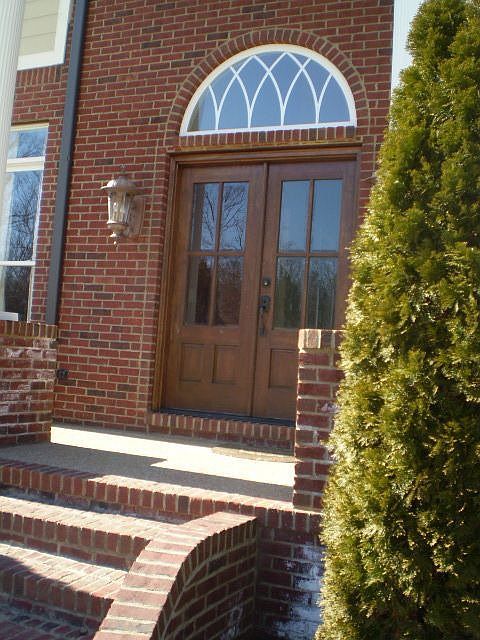 2nd image of 1131 E Wells Gate Dr
