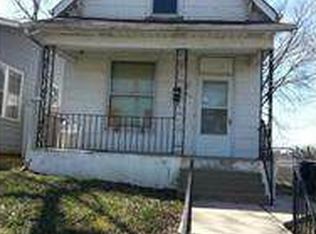 5214 Heege Rd, Saint Louis, MO 63123
