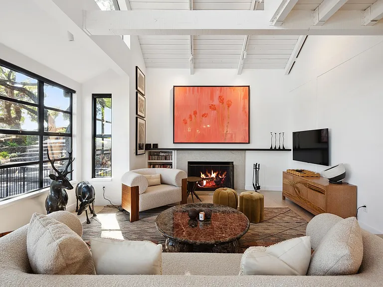 1090 Bart Rd — Photo 14
