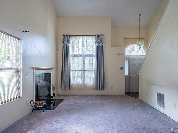 4th image of 737 Broad Oak Dr