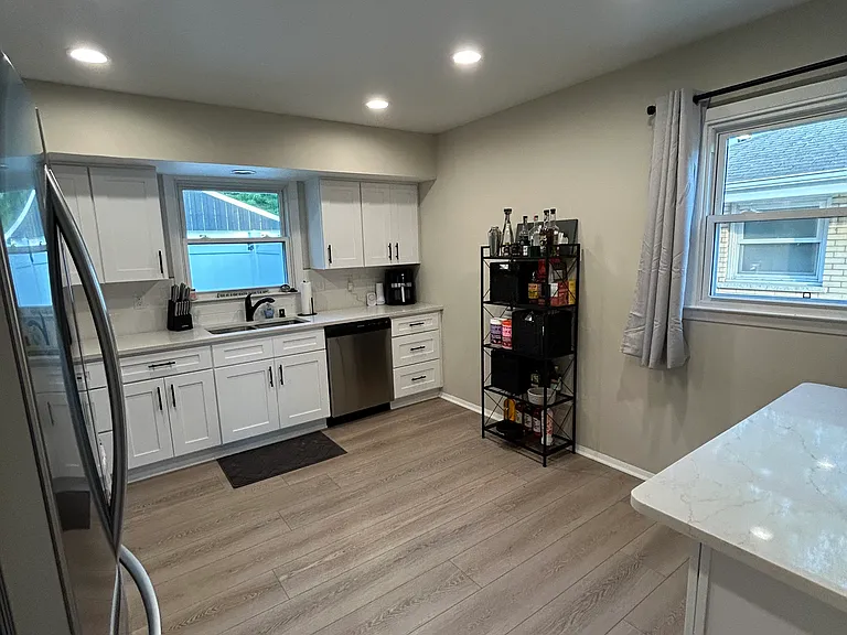 4454 S 1st St — Photo 35
