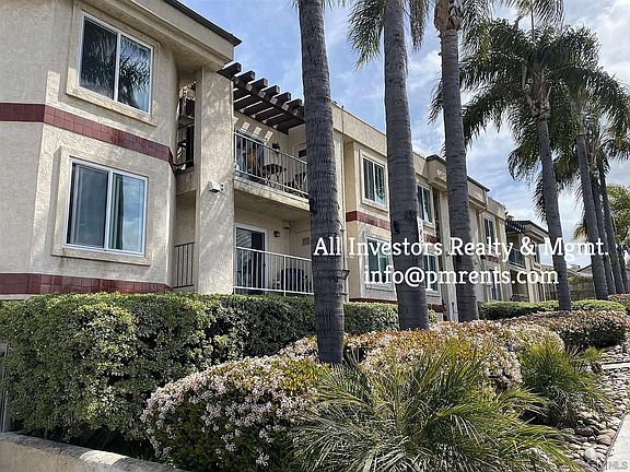 2nd image of 4452 Mentone St Unit 1-205