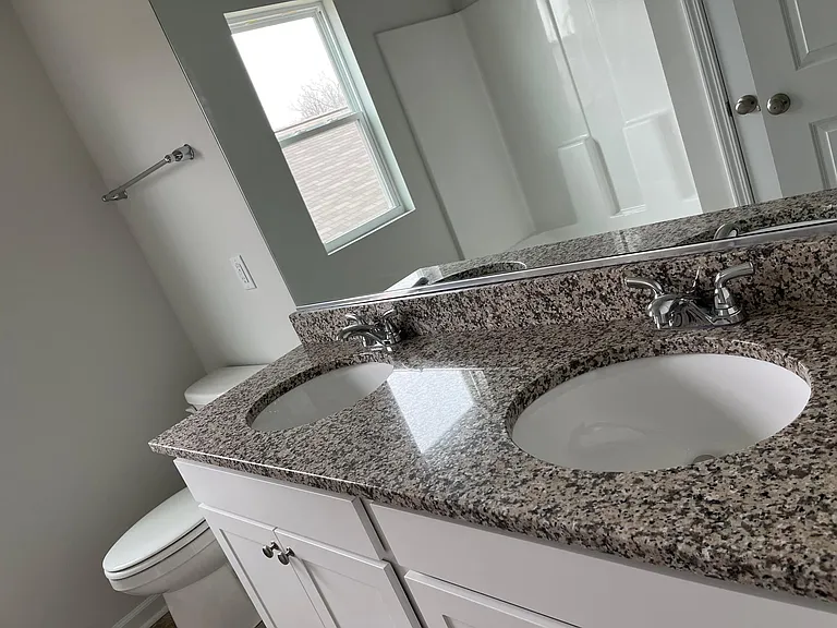 629 Cam Cir — Photo 19