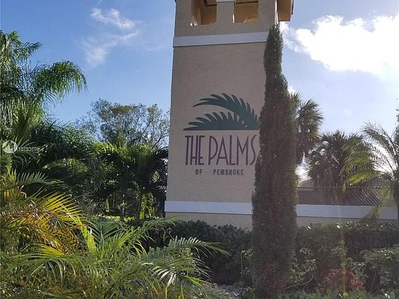 2nd image of 200 Palm Cir W APT 201