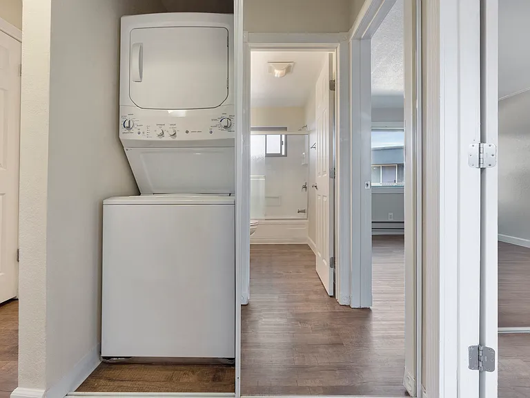 234 Escuela Ave — Photo 11